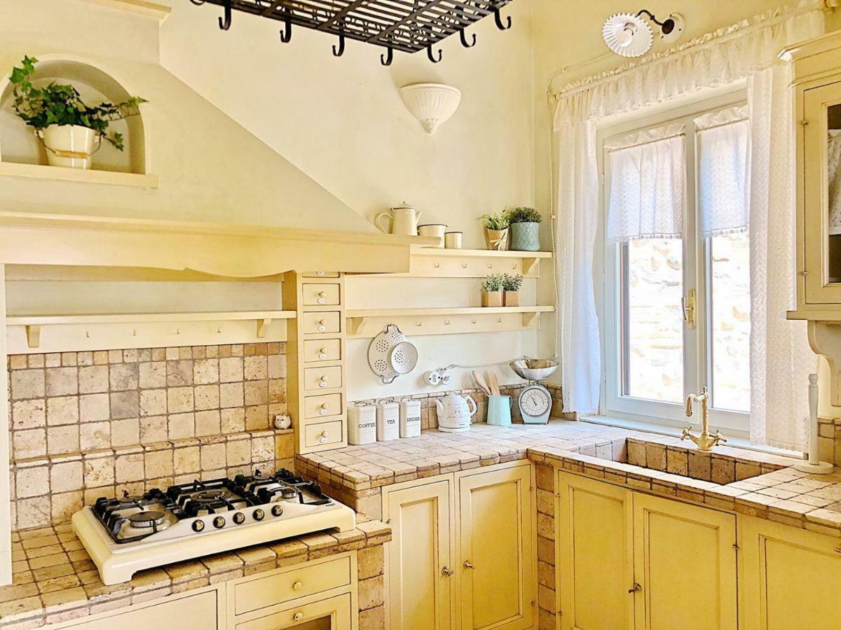 Alice'S Nest-Lake View House بادينغي سول غاردا المظهر الخارجي الصورة